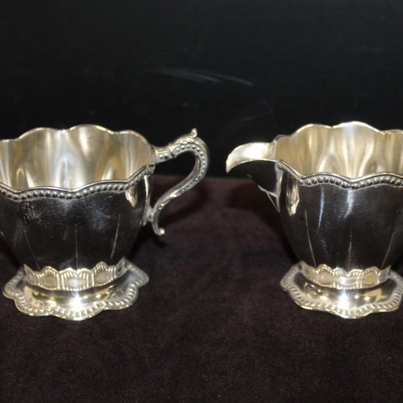 Silver Plate Coffee/Tea Set Vintage Very Nice - Picture 5 of 11